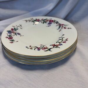 Vintage 40’s Wedgwood bone china dessert plate in the “ Devon spray” pattern